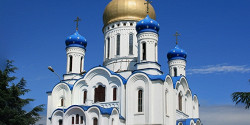 Храм Христа Спасителя в Ужгороде
