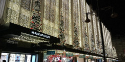 Универмаг House of Fraser в Лондоне