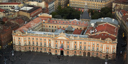 Капитолий Тулузы