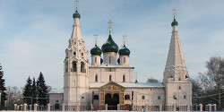 Каток на Советской площади в Ярославле