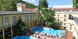 Купальни Лукач