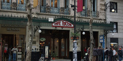 Литературное кафе «Тортони» в Буэнос-Айресе