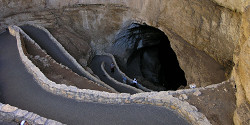 Карлсбадские пещеры