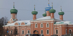 Спасо-Преображенский собор Тихвина