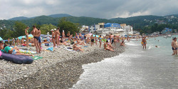 Центральный пляж в Лазаревском