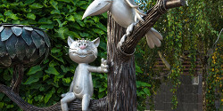 Памятник котенку с улицы Лизюкова
