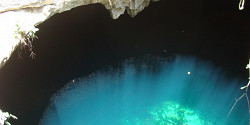 Подземная река Сак-Актун в Тулуме