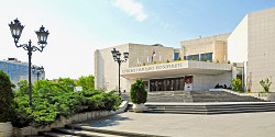 Сербский национальный театр в Нови-Саде