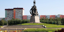 Памятник основателям Сургута