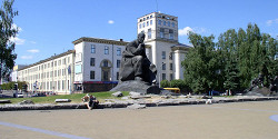 Площадь Якуба Коласа в Минске