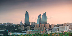 Пламенные башни в Баку