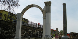 Агора Смирны