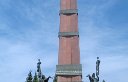 Монумент Дружбы в Уфе
