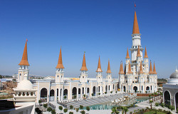 The Land of Legends в Белеке