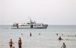 Морские прогулки по морю в Джемете, Краснодарский край
