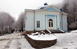 Славяновский источник в лечебном парке Железноводска