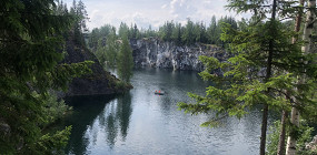 А наутро обнаружили обглоданные кости: отзыв о хижине в Карелии