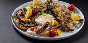 Кукумария, трепанг и спизула: разбираемся в приморской кухне