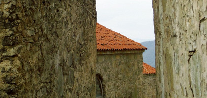 Узкая дорога к монастырю, Кахетия