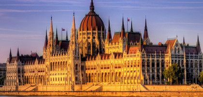 Здание венгерского парламента в Будапеште