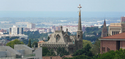 Вид на башню Бельесгуард, Барселона