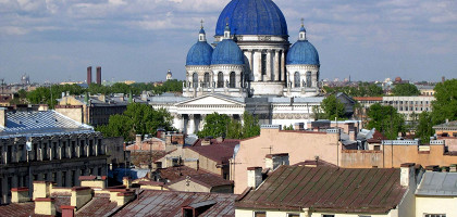 Вид на Троице-Измайловский собор