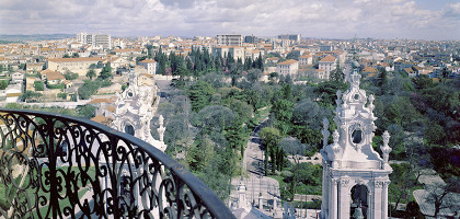 Вид на Лиссабон с базилики-да-Эштрела