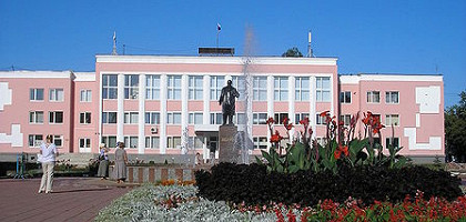 Памятник В. И. Ленину на площади 1100-летия Мурома