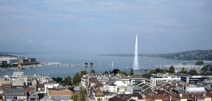 Женевский фонтан и городские кварталы