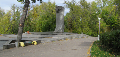 Памятник Максиму Горькому в Струковском парке, Самара