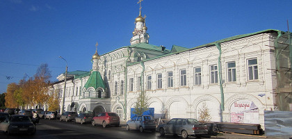 Главный корпус с церковью Соловецкого кремля