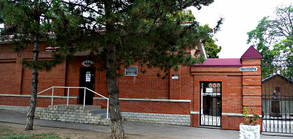 Пороховой погреб в Азове, вход