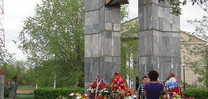 Мемориальный комплекс на площади Победы, Ахтубинск