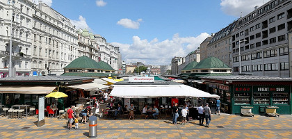 Рынок «Нашмаркт» в Вене