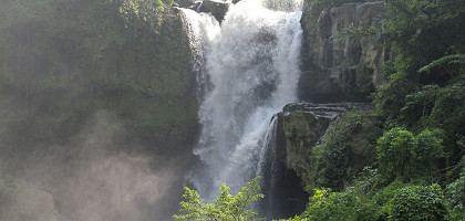 Тегенунган водопад бали фото