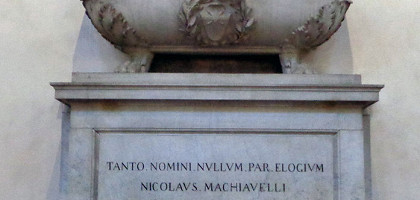 Базилика Санта-Кроче, гробница Никколо Макиавелли