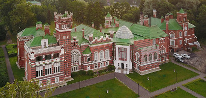 Замок Шереметева в Юрино