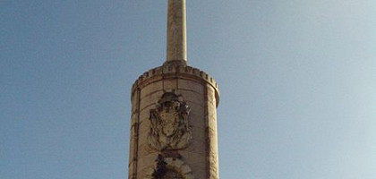 Колонна Архангела Рафаила, Кордова