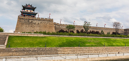 Древняя городская стена Сианя, Китай