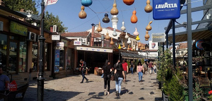 Пешеходная улица старого Скопье