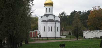 В Николо-Угрешском монастыре, Московская область