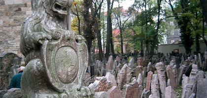 Йозефов, Старое еврейское кладбище