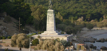 Статуя Свободы в Митилене, Лесбос