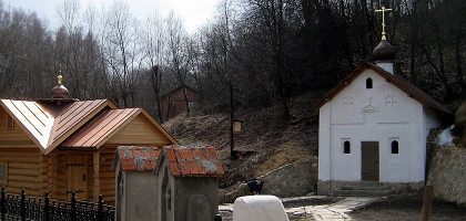 Источник и часовня Боголюбской иконы Божией Матери