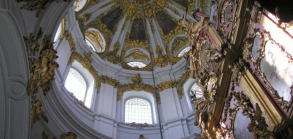 Андреевская церковь в Киеве, центральный купол