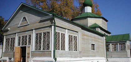 Старинная деревянная Троицкая церковь в Иоанно-Предтеченском монастыре, Свияжск