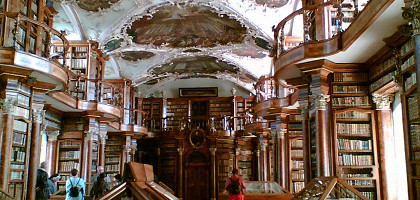 Санкт-Галлен, монастырская библиотека