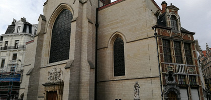 Виды церкви Святого Николая в Брюсселе