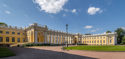 Александровский дворец