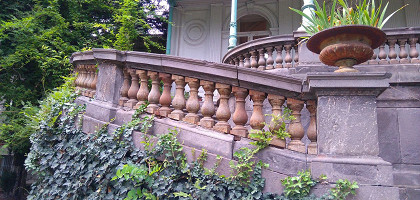 Дворец Молодежи в Тбилиси, лестница